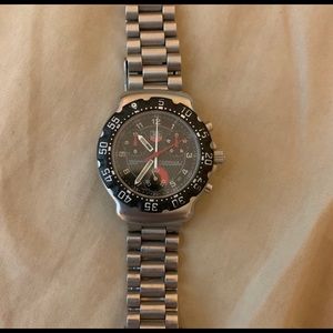 Tag Heuer F1 Chronograph (CA-1211)